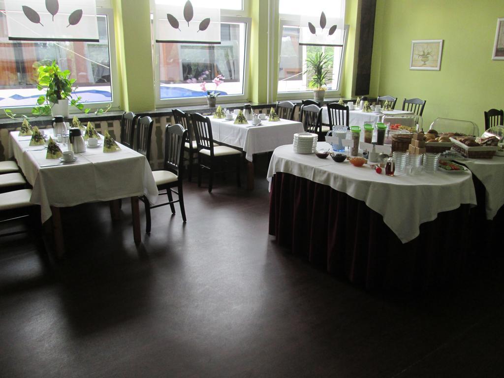Tivoli Hotel Zerbst Ngoại thất bức ảnh